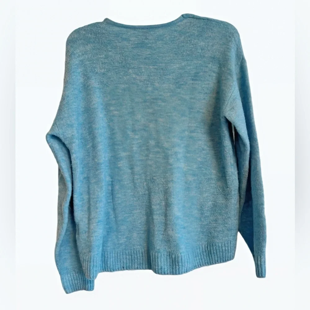 H&M Light Blue V-Neck Sweater (XS)